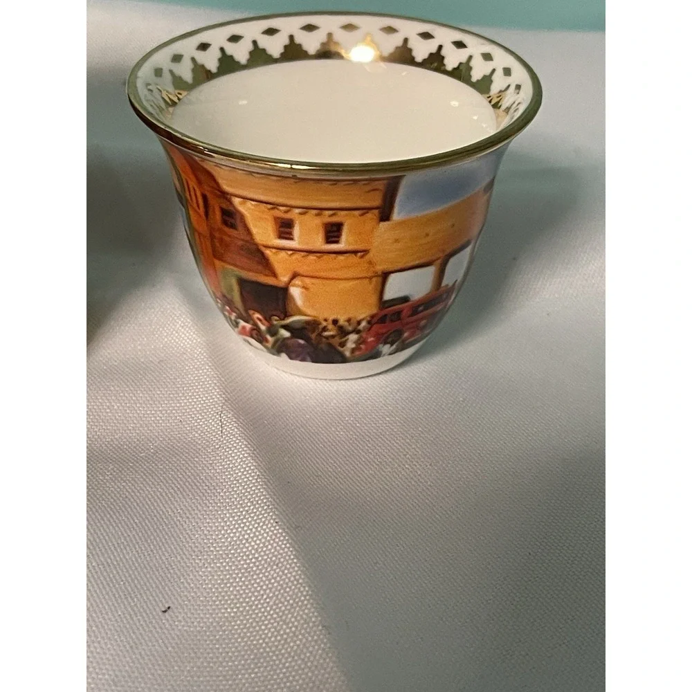 Vintage Chinese Porcelain Mini Sake/Tea Cup, 3oz, China‎